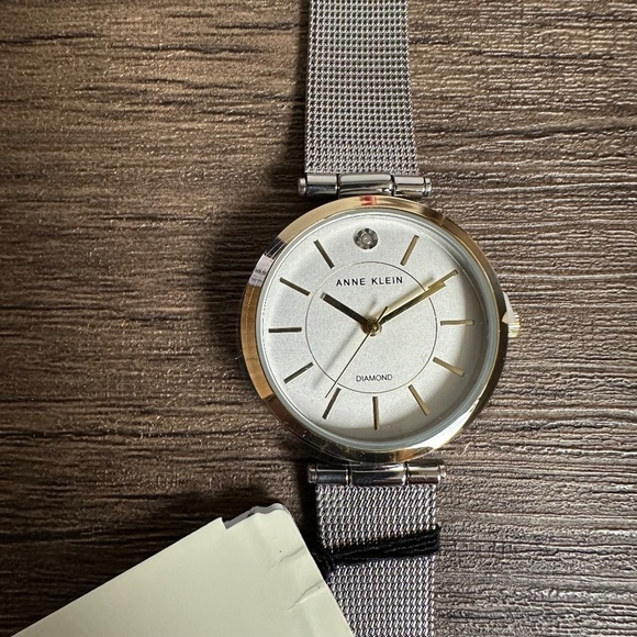 *ANNE KLEIN* Silver x Gold White Dial Women's Mesh Bracelet Watch NWT w/ Box - Picture 9 of 15